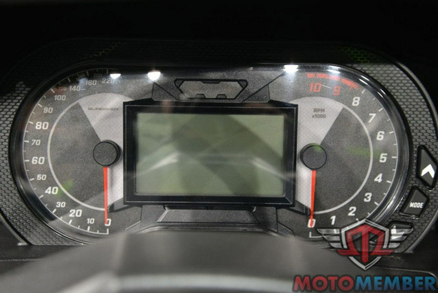 2025 Polaris Slingshot SLINGSHOT SL Autodrive Liquid Lime