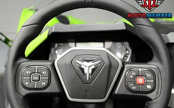 2025 Polaris Slingshot SLINGSHOT SL Autodrive Liquid Lime