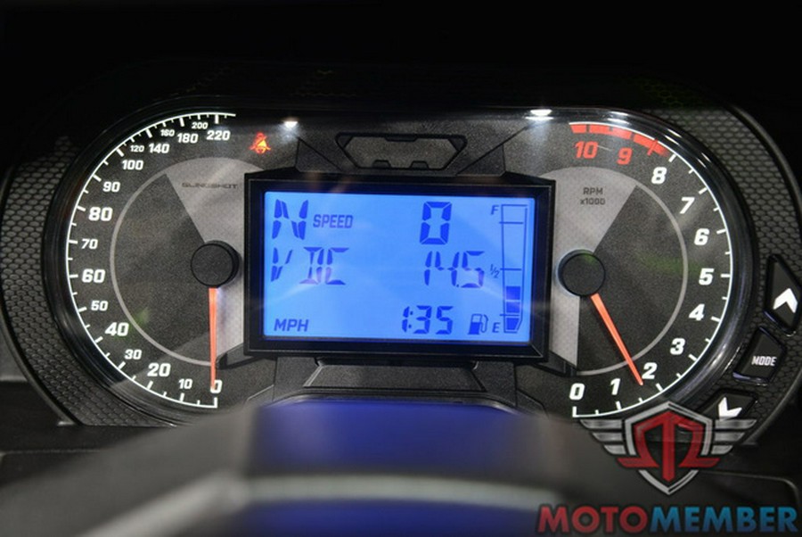 2025 Polaris Slingshot SLINGSHOT SL Autodrive Liquid Lime