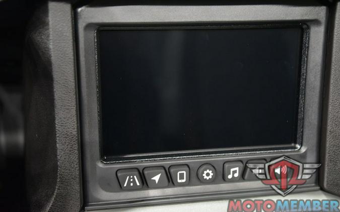 2025 Polaris Slingshot SLINGSHOT SL Autodrive Liquid Lime