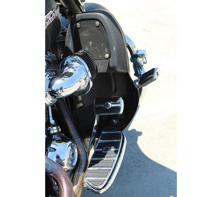 2017 Harley-Davidson® FLHXS - Street Glide® Special