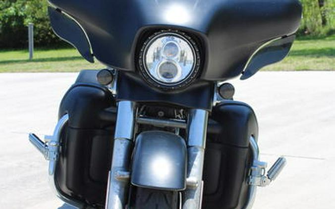 2017 Harley-Davidson® FLHXS - Street Glide® Special
