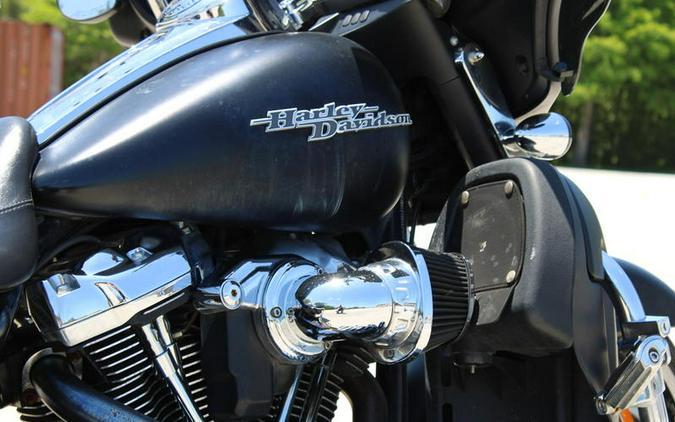 2017 Harley-Davidson® FLHXS - Street Glide® Special