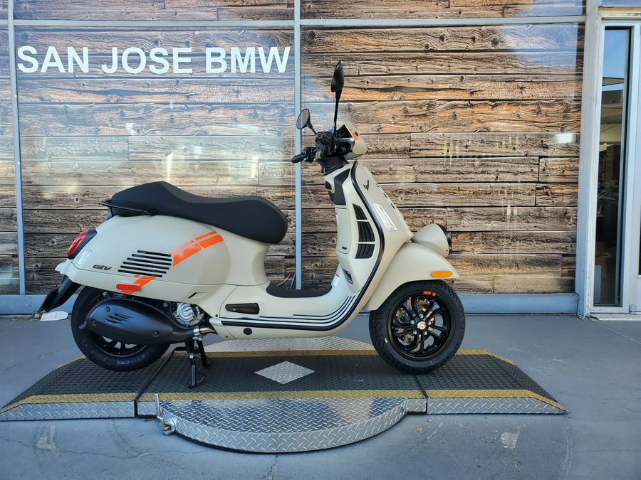 2024 Vespa GTV 300