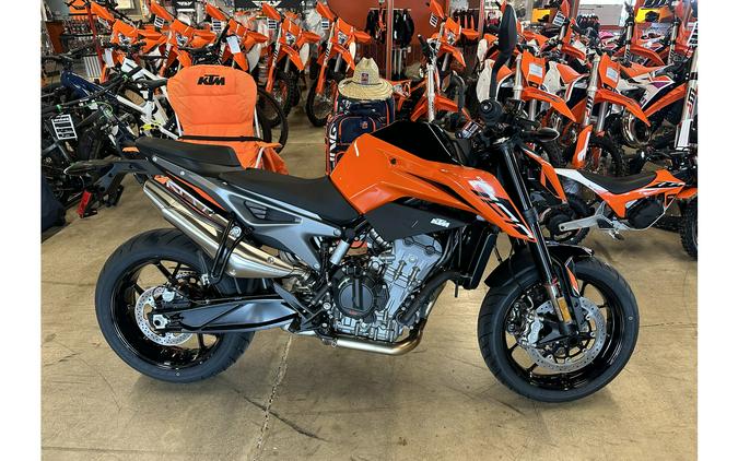 2023 KTM 790 Duke First Look [7 Fast Facts]