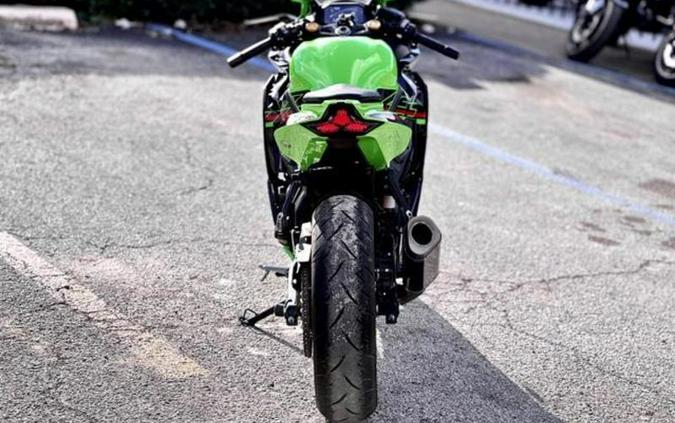 2023 Kawasaki Ninja 400 ZX-4RR ABS KRT Edition