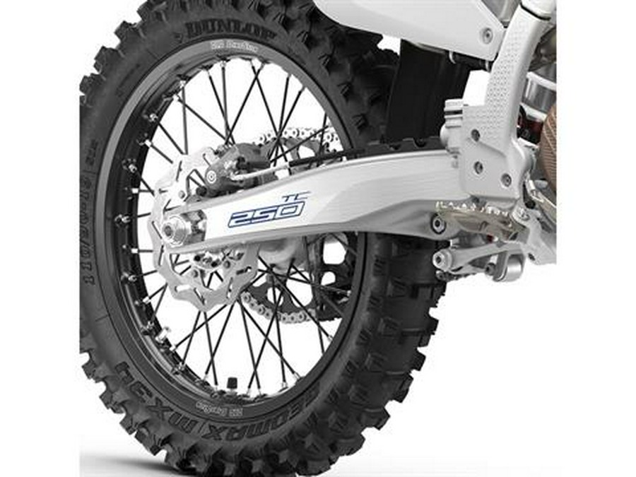 2025 Husqvarna TC 250 Heritage