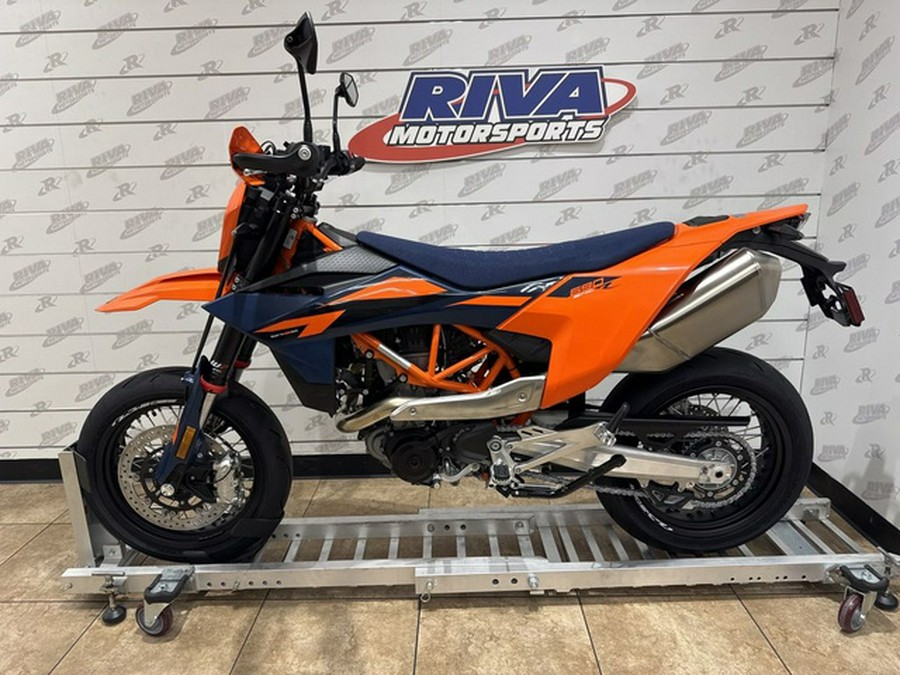 2026 KTM SMC 690 R