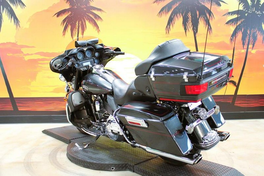 2009 Harley-Davidson® FLHTCU - Ultra Classic® Electra Glide®