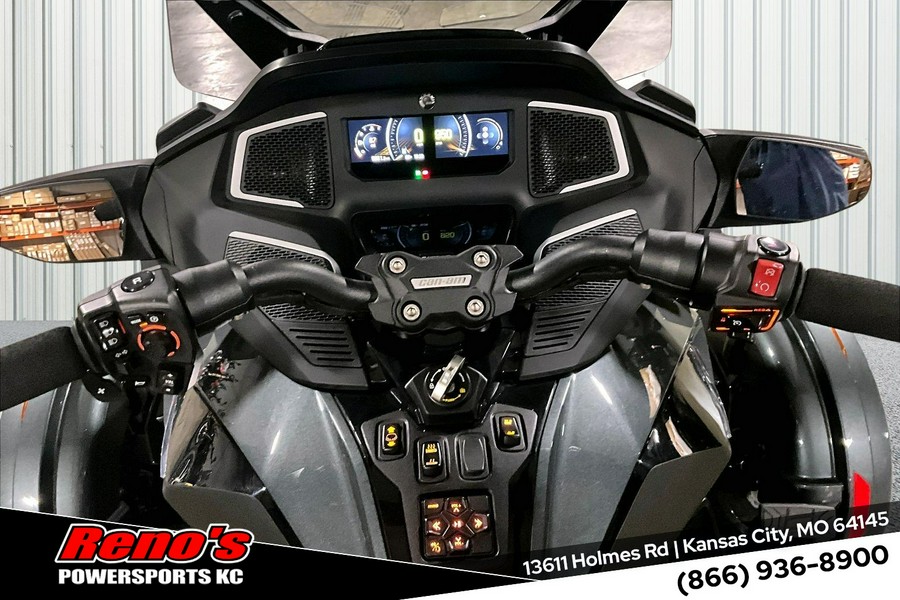 2021 Can-Am RD SPYDER RT LTD 1330 ACE SE6