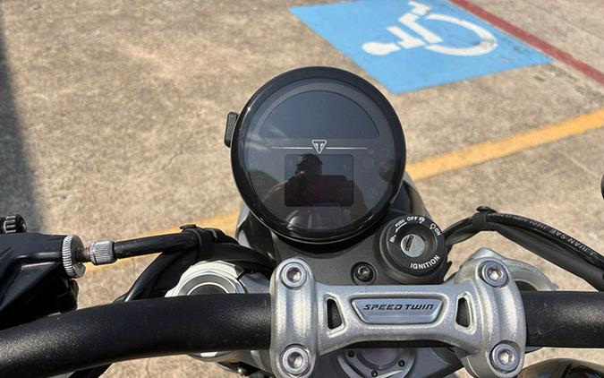 2025 Triumph Speed Twin 1200 RS Sapphire Black 1200 RS Jet Black