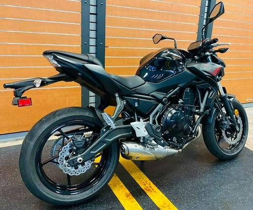 2020 Kawasaki Z650 Review (11 Fast Facts – Urban + Sport Motorcycle)