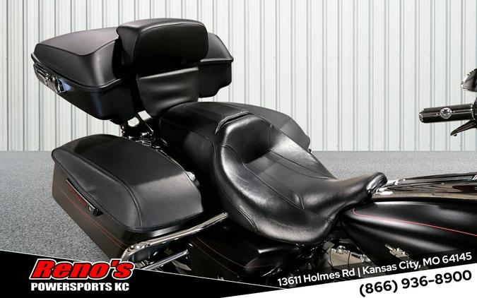 2016 Harley-Davidson® Road Glide® Base