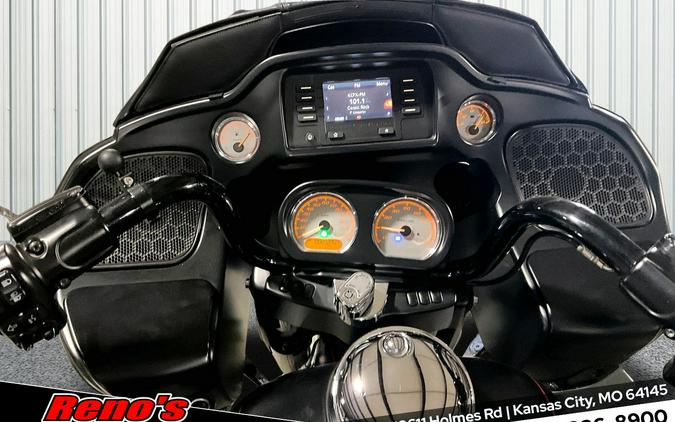 2016 Harley-Davidson® Road Glide® Base