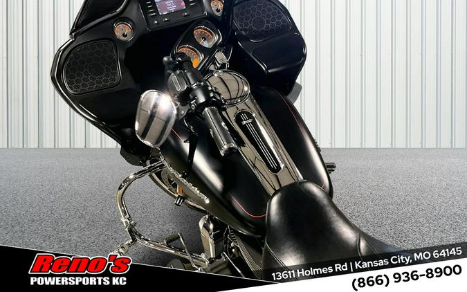 2016 Harley-Davidson® Road Glide® Base