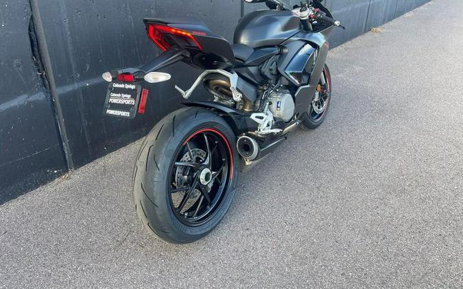 2024 Ducati Panigale V2 Black on Black