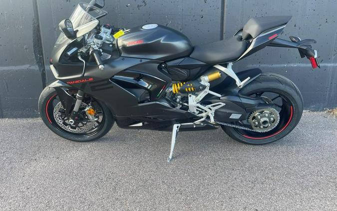 2024 Ducati Panigale V2 Black on Black