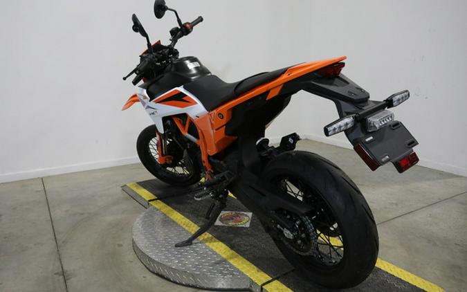 2025 KTM SMC 390 R