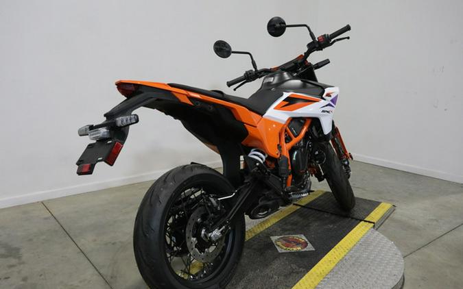 2025 KTM SMC 390 R