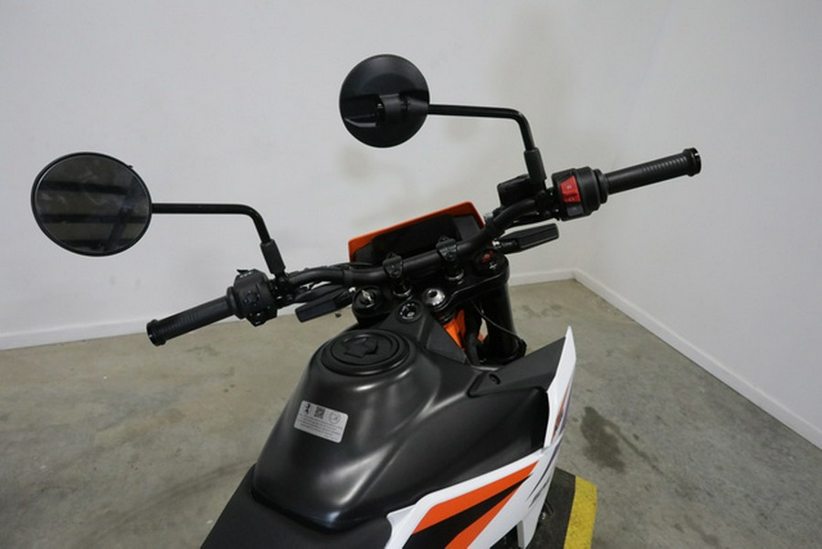 2025 KTM SMC 390 R