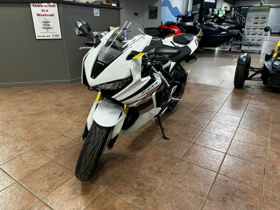 2026 Honda® CBR1000RR