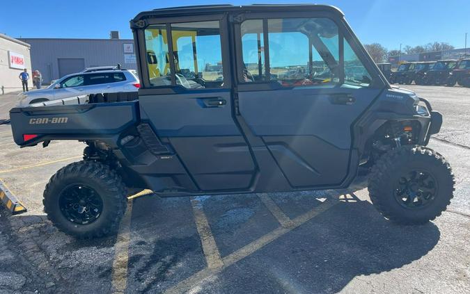 2026 Can-Am SSV DEF MAX XTCAB 65 HD11 BE 26 XT CAB HD11