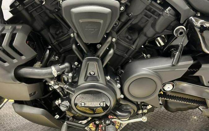 2026 Harley-Davidson® RH975 - Nightster®