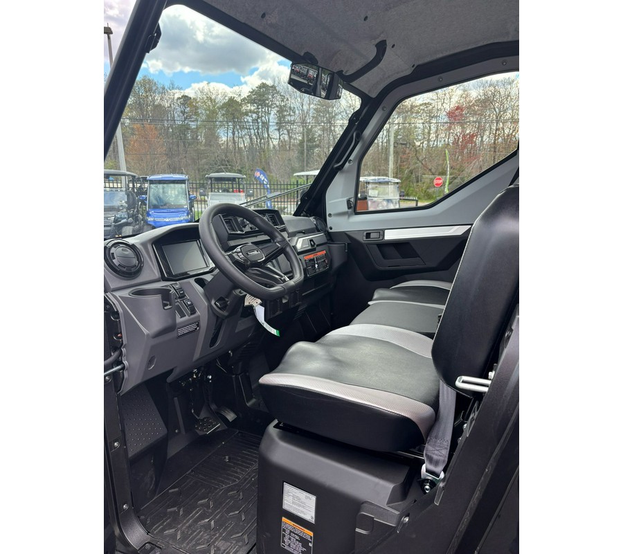 2025 Kawasaki RIDGE® Crew HVAC