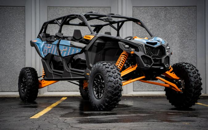 2026 Can-Am® Maverick X3 MAX RS Turbo Scandi Blue & Orange Crush