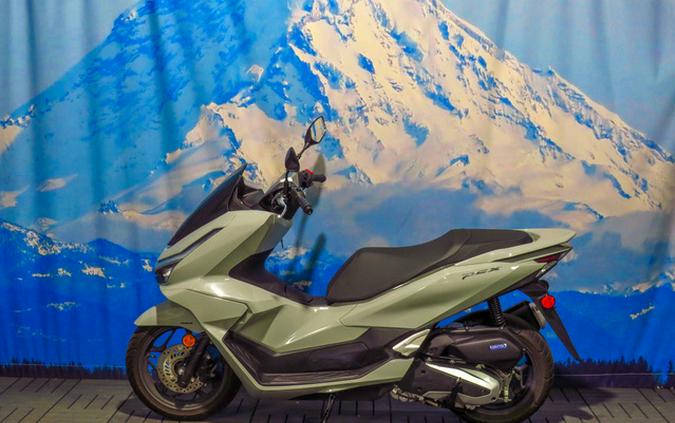 2025 Honda PCX