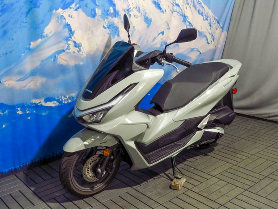 2025 Honda PCX