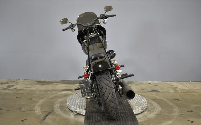 2014 Harley-Davidson Street Bob FXDBP
