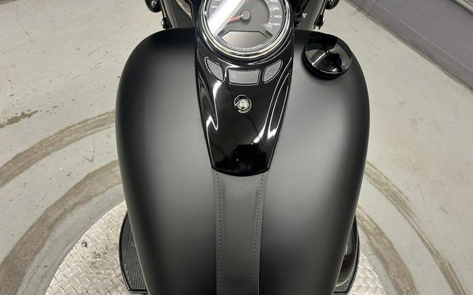 2026 Harley-Davidson® FLHD - Deadwood™