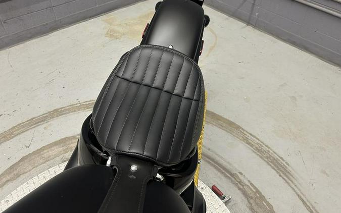 2026 Harley-Davidson® FLHD - Deadwood™