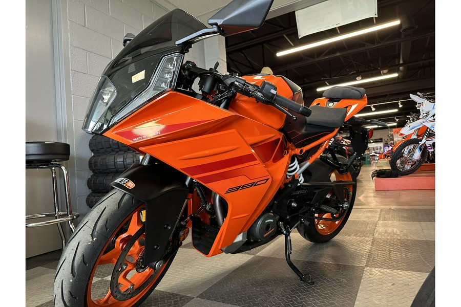 2024 KTM RC 390