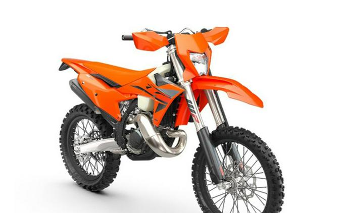 2025 KTM XC 150 W