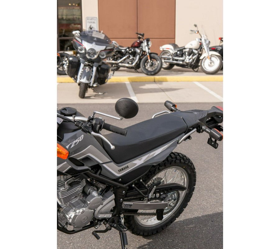 2025 Yamaha XT 250