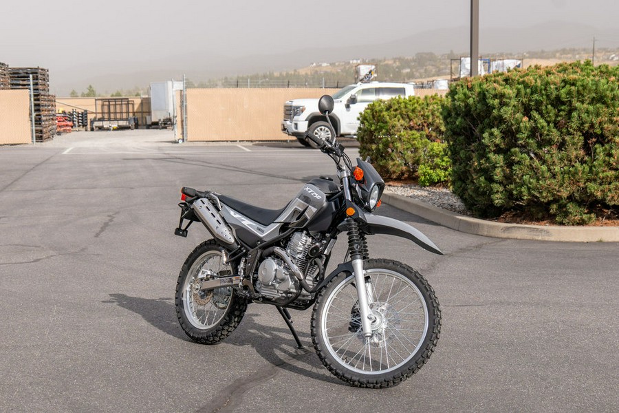 2025 Yamaha XT 250