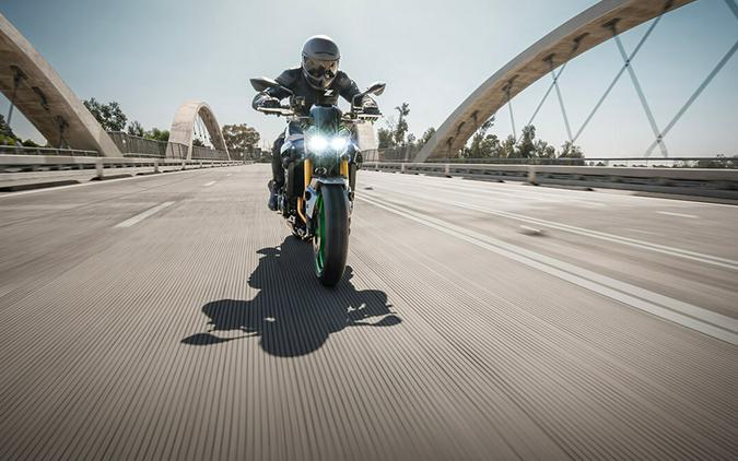 2025 Kawasaki Z900 SE ABS