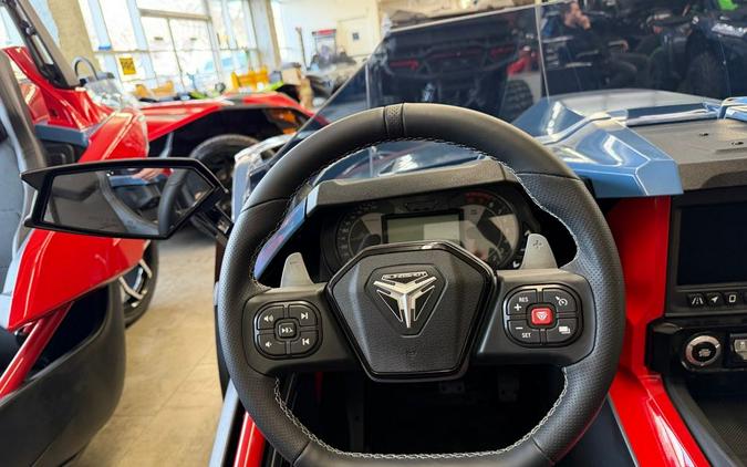 2025 SLINGSHOT R AUTODRIVE - ROYAL RED CRYSTAL - Slingshot