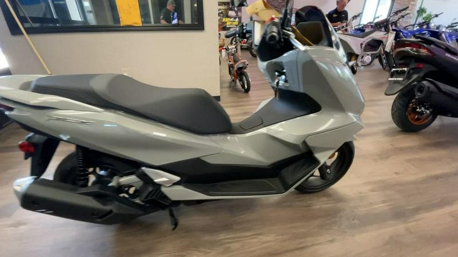 2026 Honda® PCX