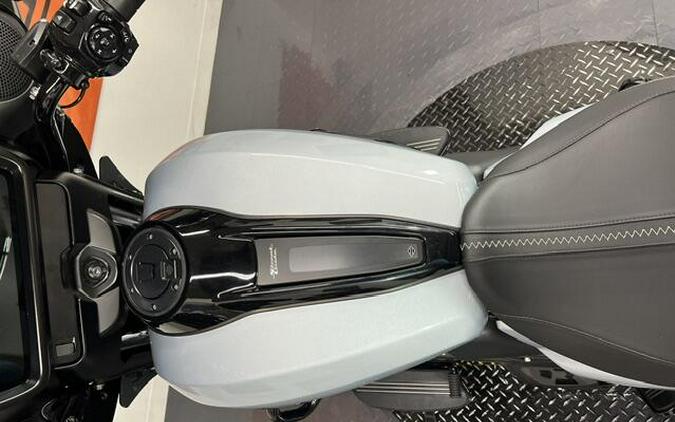 FLHX 2024 Street Glide