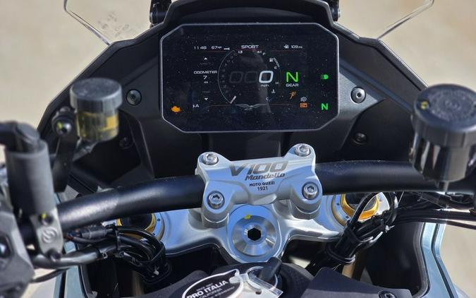 2027 Moto Guzzi V100 Mandello S