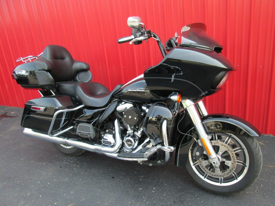 2017 Harley-Davidson® FLTRU - Road Glide® Ultra