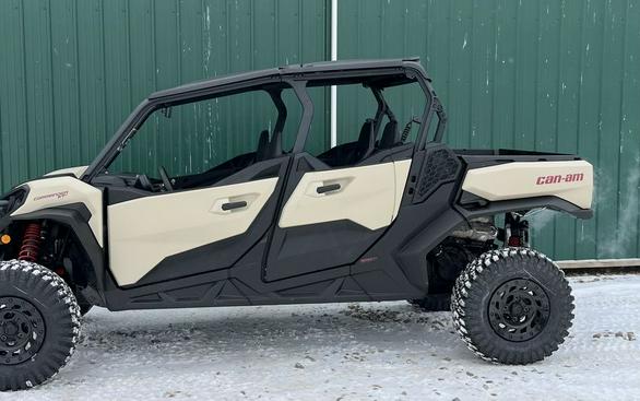 2024 Can-Am® Commander MAX XT-P