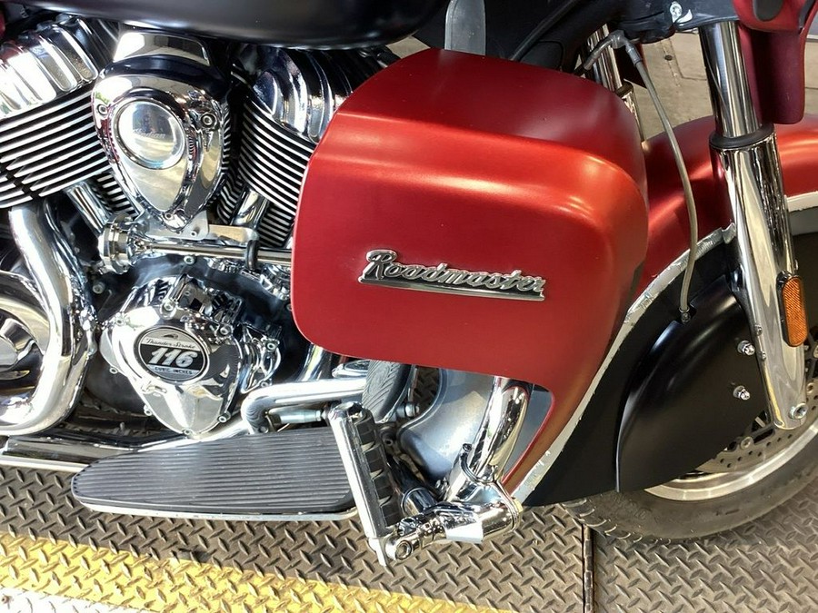 2018 Indian Motorcycle® Roadmaster® ABS Icon Mesa Red Smoke/Thunder Black