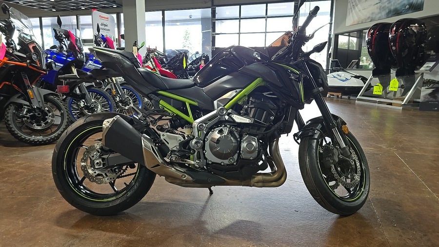 2017 Kawasaki Z900 Base
