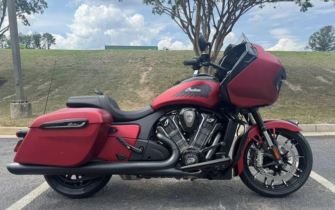 2026 Indian Challenger Dark Horse Sunset Red Smoke