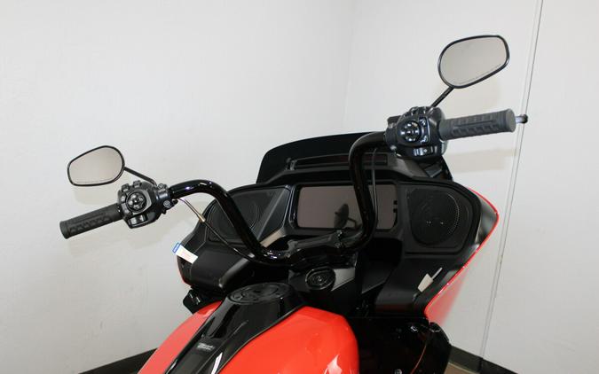 2026 Harley-Davidson® Road Glide® Blood Orange