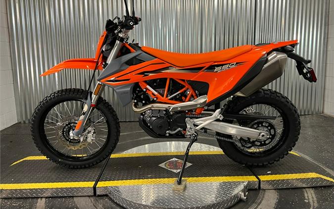 2024 KTM 690 Enduro R